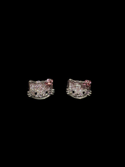 HK Diamond Studs